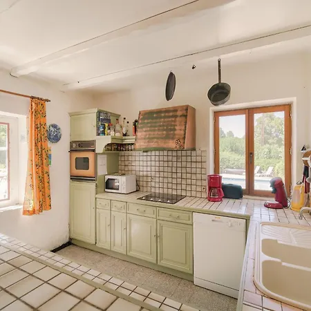 Villa Villa In Salazac With Pool And Ardeche Views, Cleaning Included